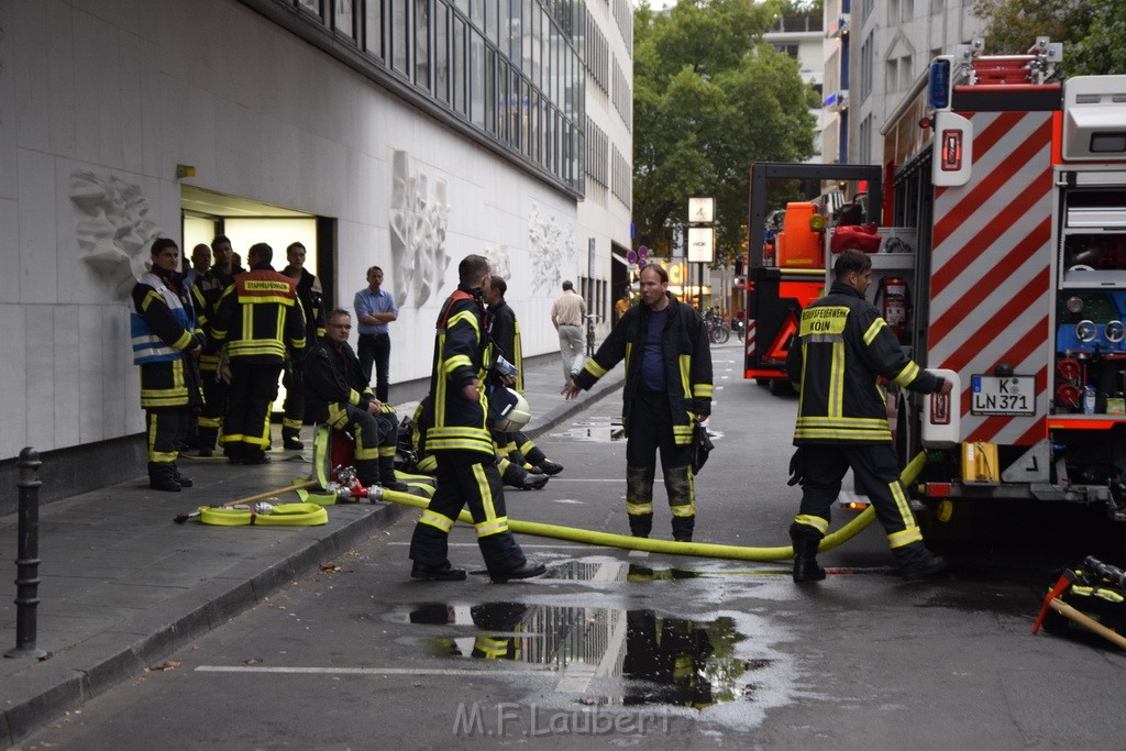 Feuer 2 WDR Koeln Altstadt Nord An der Rechtschule P092.JPG - Miklos Laubert